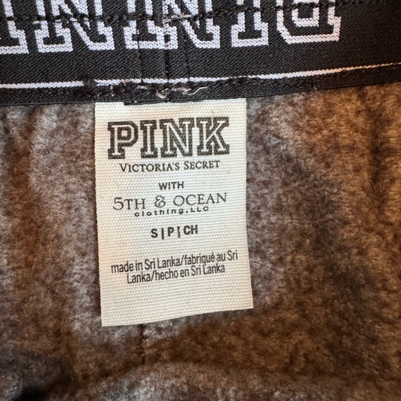 PINK Victoria's Secret Penn State Gray Athletic Shorts - Picture 5 of 6